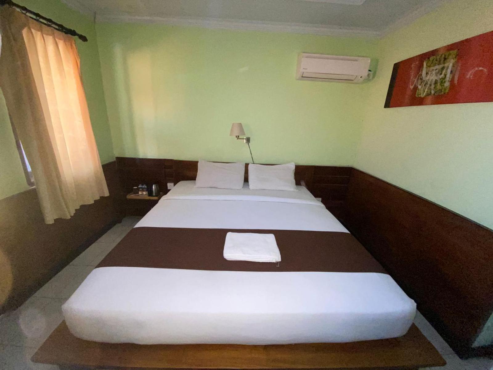 Dedy Beach Inn Kuta  Exterior photo
