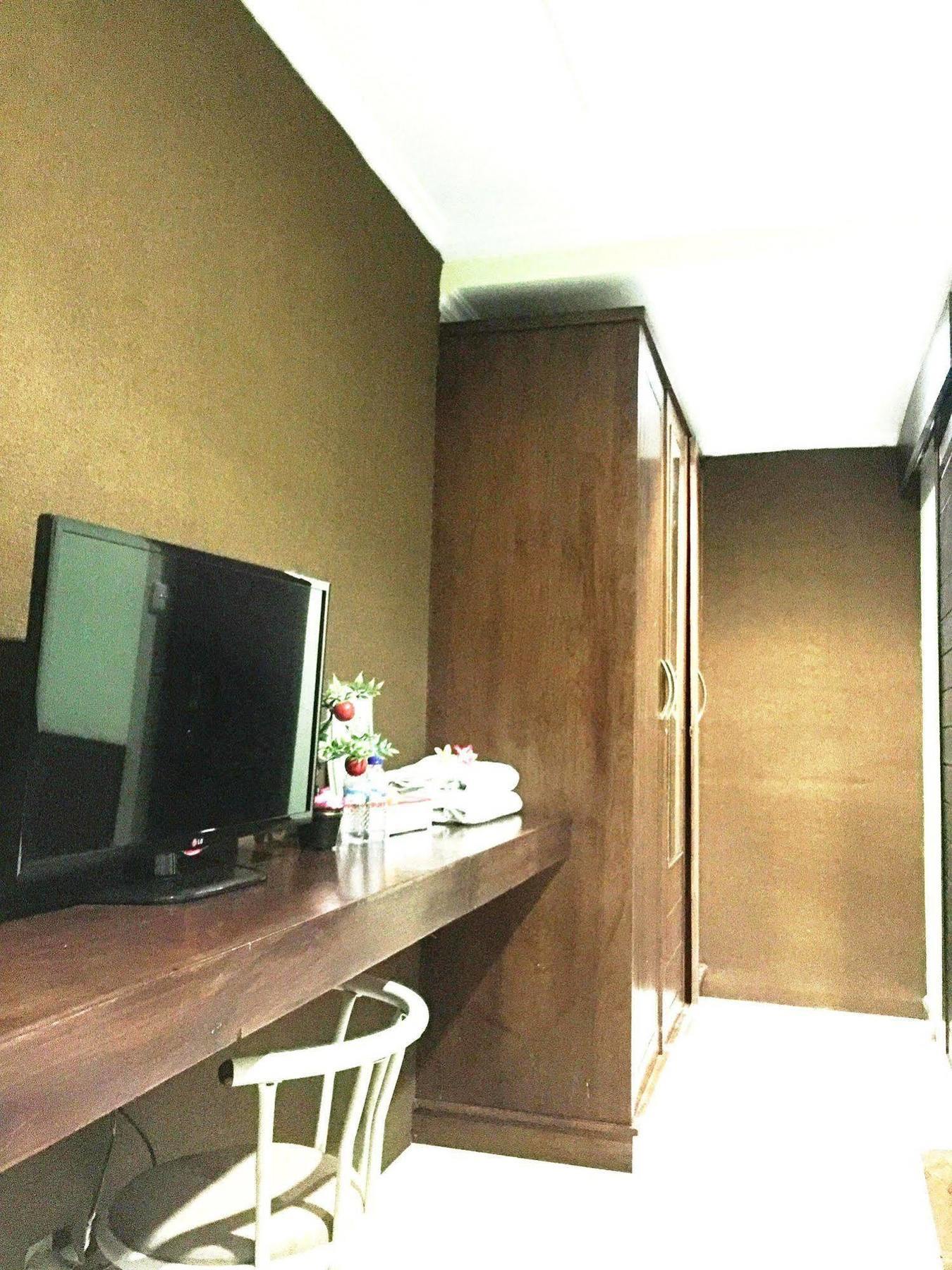 Dedy Beach Inn Kuta  Exterior photo